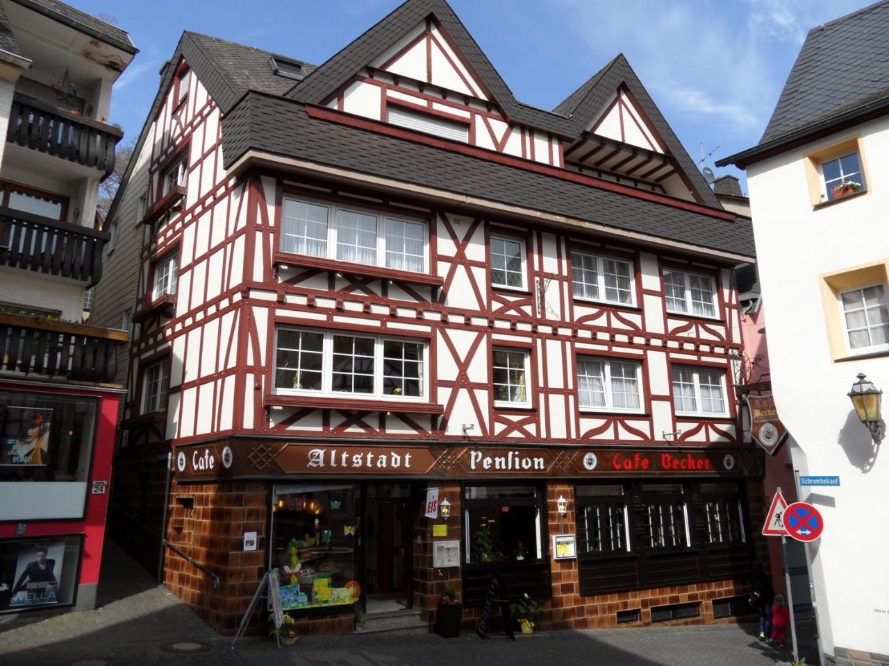Altstadt Hotel 코헴 외부 사진